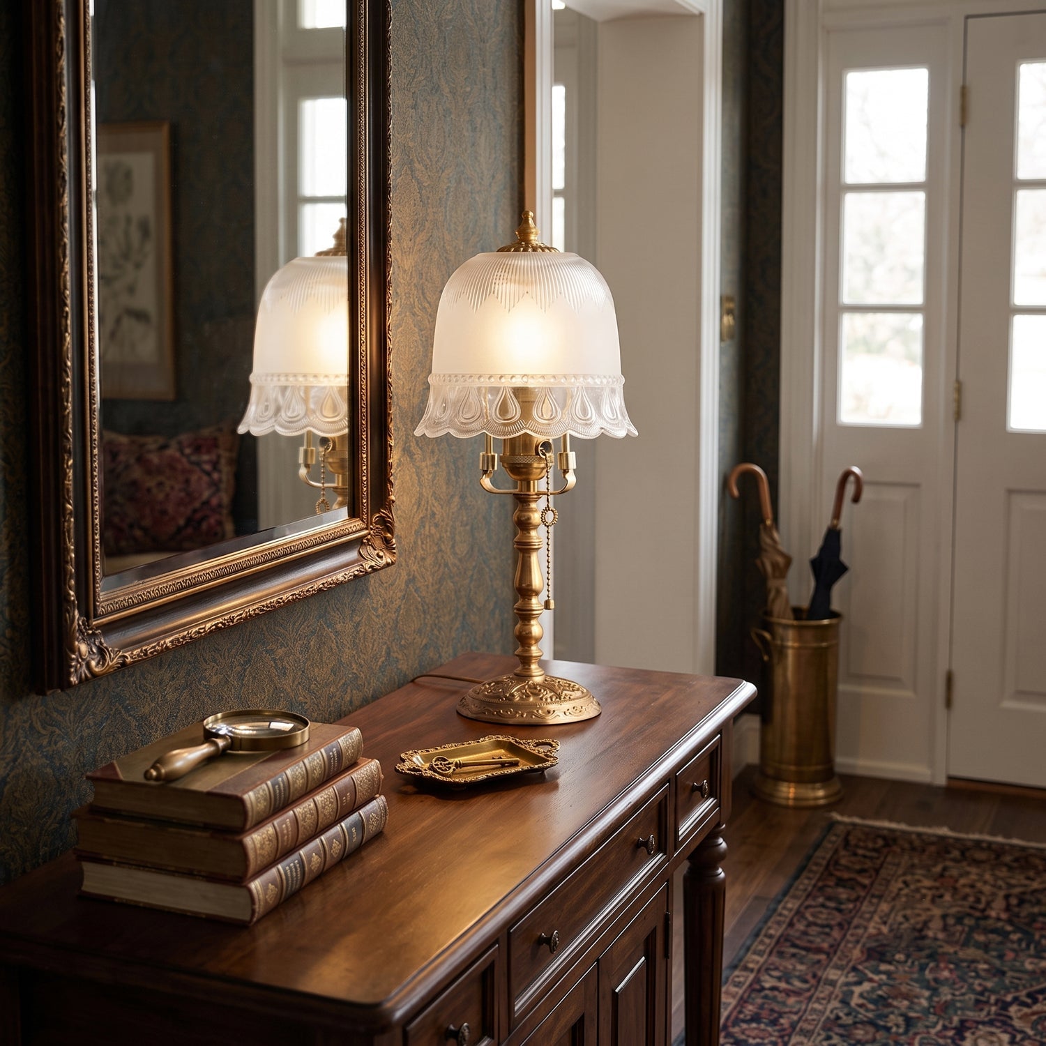 Gold Table Lamp for Bedroom & Living Room – Scalloped Glass Shade Accent Lamp, Vintage Dimmable Bedside & Entryway Table Light