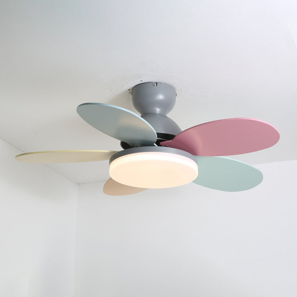 Ceiling Fan with Light and Remote for Bedroom & Living Room – Quiet LED Wood Grain Fan, Modern Low-Profile Open-Plan Ceiling Fan